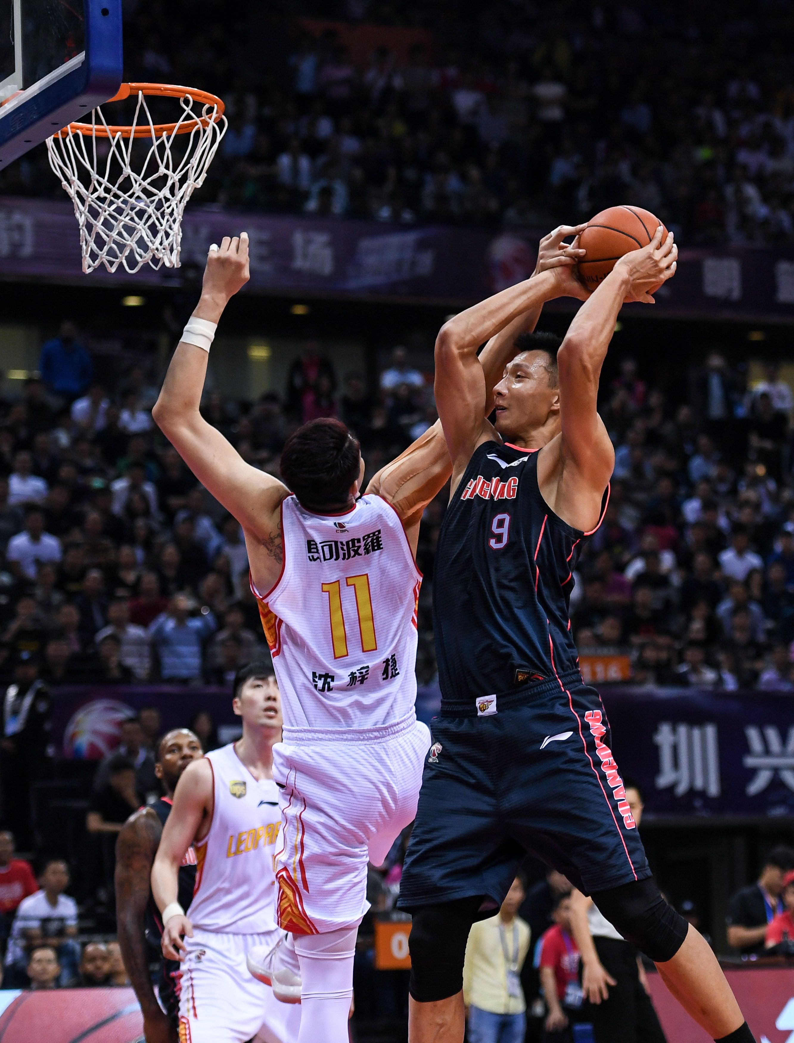 大的舞台上 大的舞台上