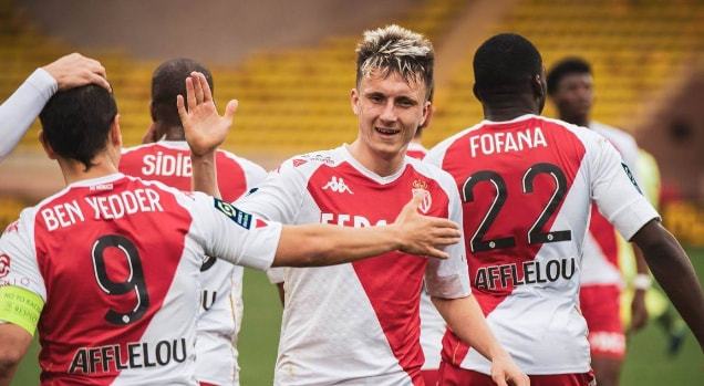 局比赛的人 局比赛的人