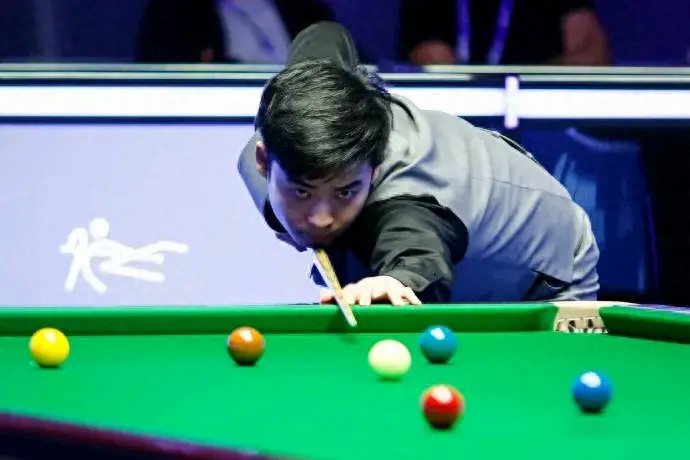 场比赛对球 场比赛对球